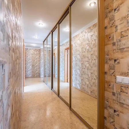 Appartamento Street, Quite Center, 2br *