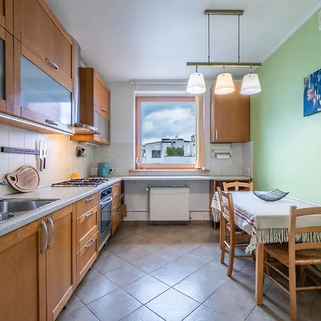 Street, Quite Center, 2br דירה ריגה